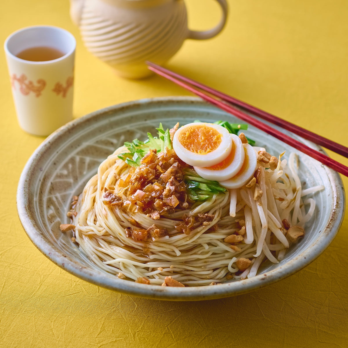 まかない発！3種の香味油が決め手の混ぜ麺 | 楽仙樓【公式通販】 – 楽